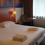 Westlake Otel 3*