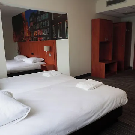 Отель Westlake 3*